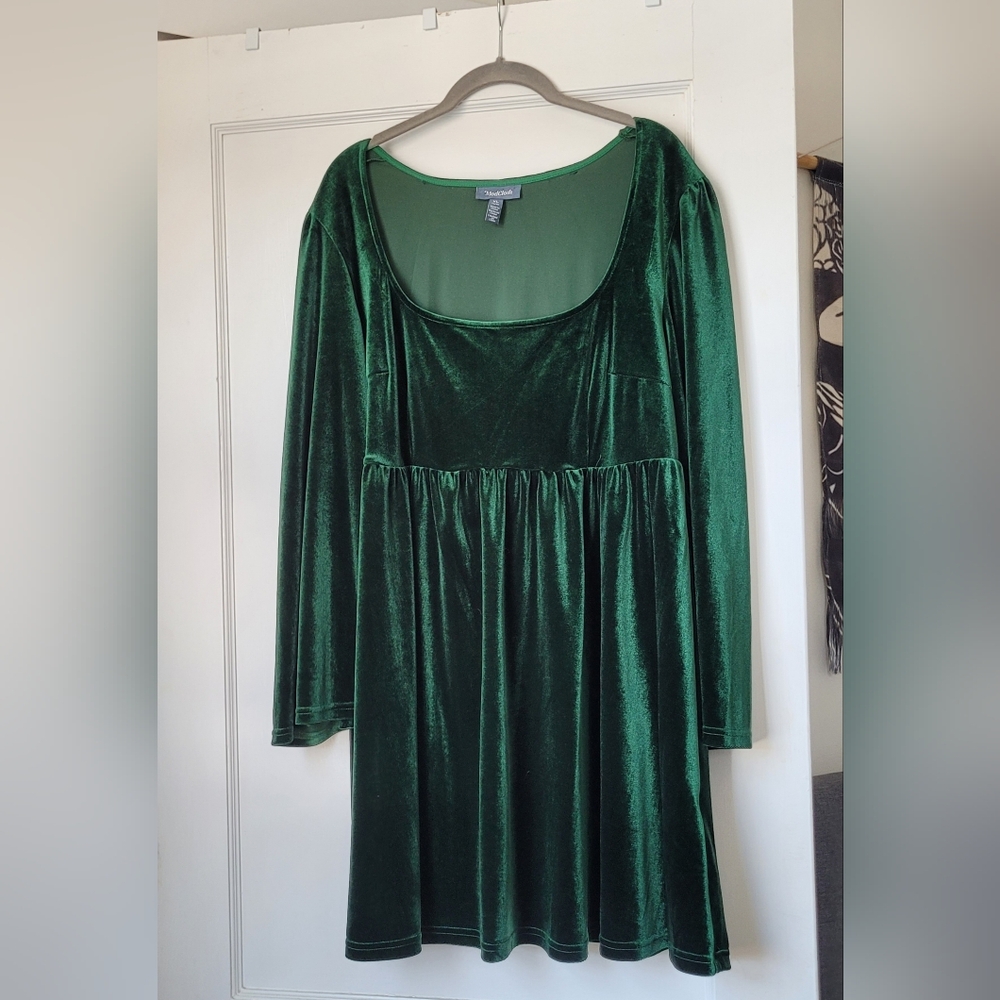 Green Velvet Modcloth Dress